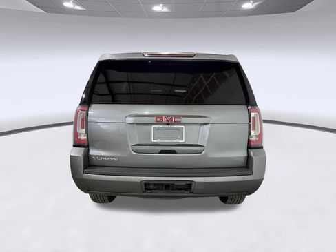 Used 2020 GMC Yukon SLT AWD/4WD image 8