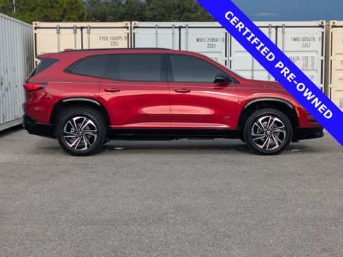 Used 2025 Buick Enclave Sport Touring w/ Power Package FWD image 4