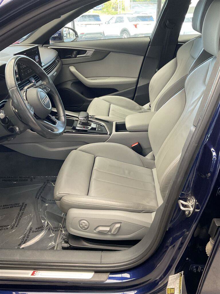 Used 2020 Audi A4 2.0T Premium Plus AWD/4WD image 8