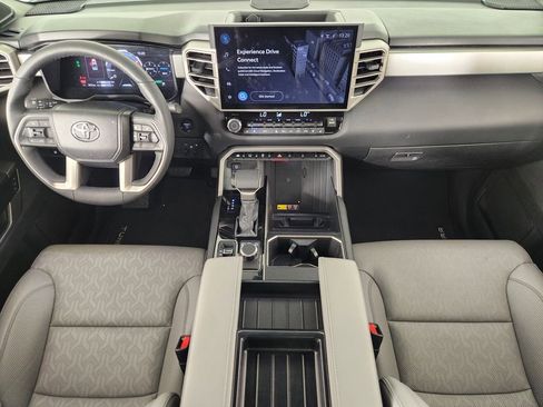 Used 2025 Toyota Tundra Limited image 26