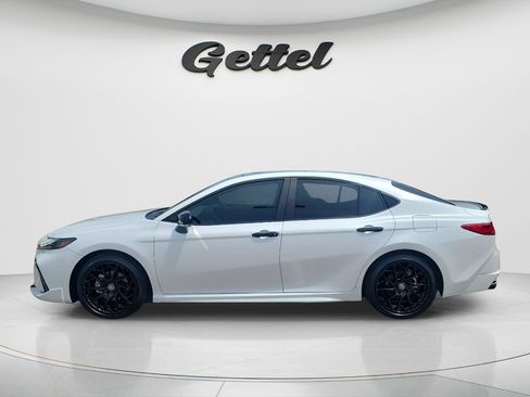 Used 2026 Toyota Camry XSE FWD image 8