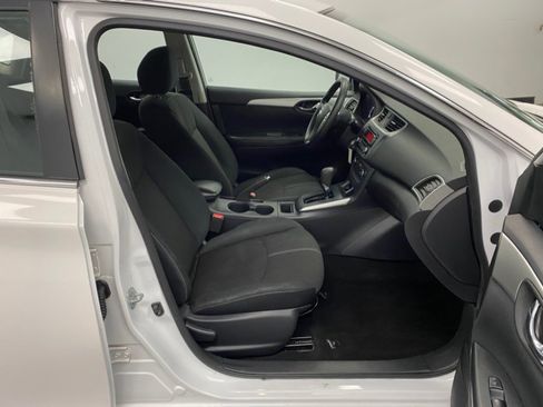 Used 2016 Nissan Sentra S image 22