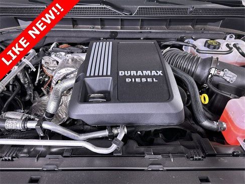 Used 2025 GMC Yukon Denali w/ Denali Reserve Package image 31