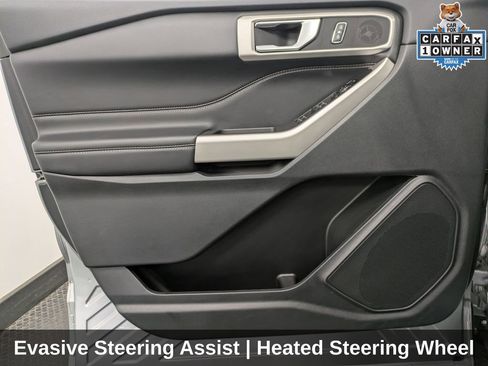 Used 2022 Ford Explorer XLT w/ Equipment Group 202A image 10