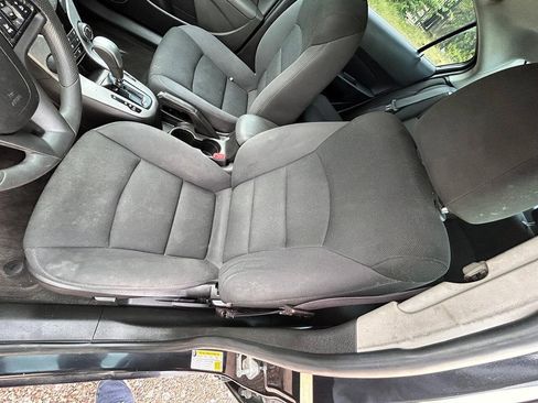 Used 2016 Chevrolet Cruze LT w/ Sun And Sound Package FWD image 13