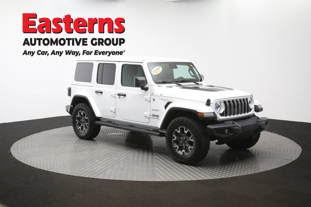 Used 2024 Jeep Wrangler Unlimited Sahara w/ Dual Top Group AWD/4WD image 49