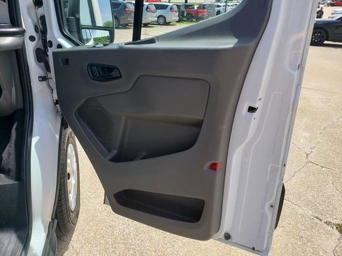 Used 2023 Ford Transit 350 XLT RWD image 17
