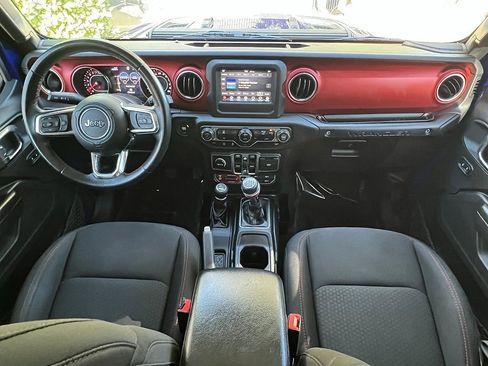 Used 2019 Jeep Wrangler Unlimited Rubicon image 33