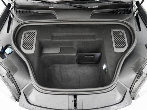 Used 2025 Porsche Macan Electric image 27