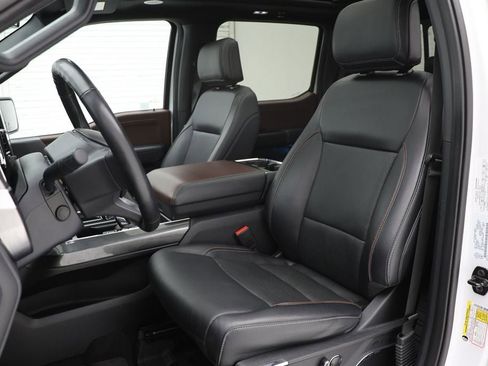 Used 2023 Ford F150 Lariat w/ Equipment Group 502A High image 20