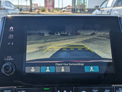 Used 2023 Honda Odyssey Touring image 23