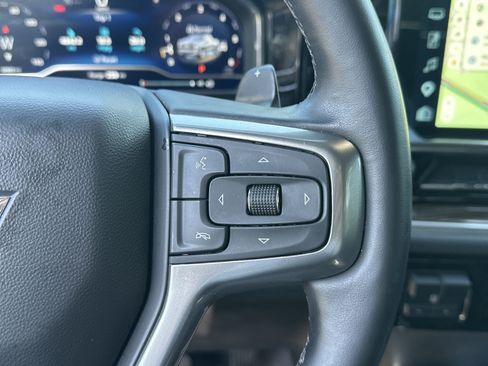Certified 2025 Chevrolet Silverado 1500 RST AWD/4WD image 26