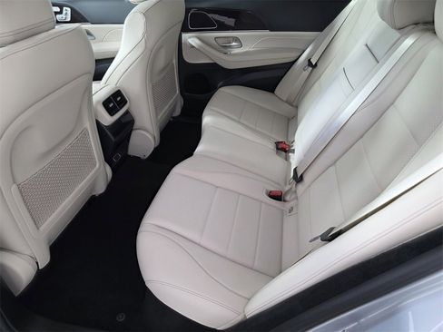 New 2026 Mercedes-Benz GLE 450 4MATIC image 11