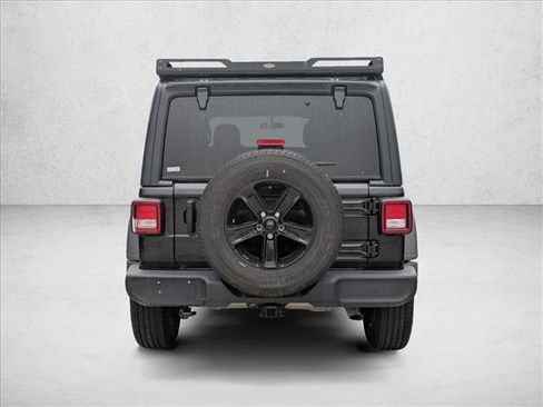 Used 2023 Jeep Wrangler Unlimited Sport image 6