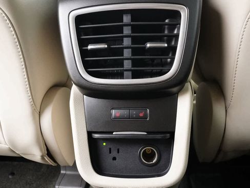 Used 2016 Lincoln MKX Reserve w/ Technology Package image 18