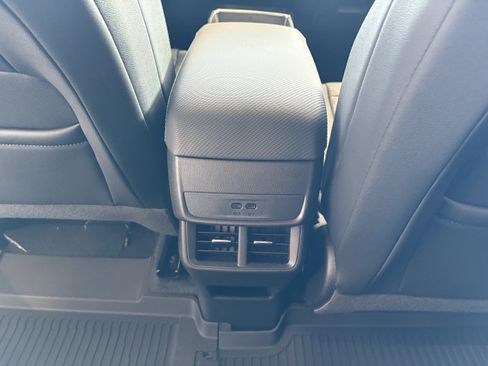 New 2026 Chevrolet Equinox LT w/ Convenience Package II image 22