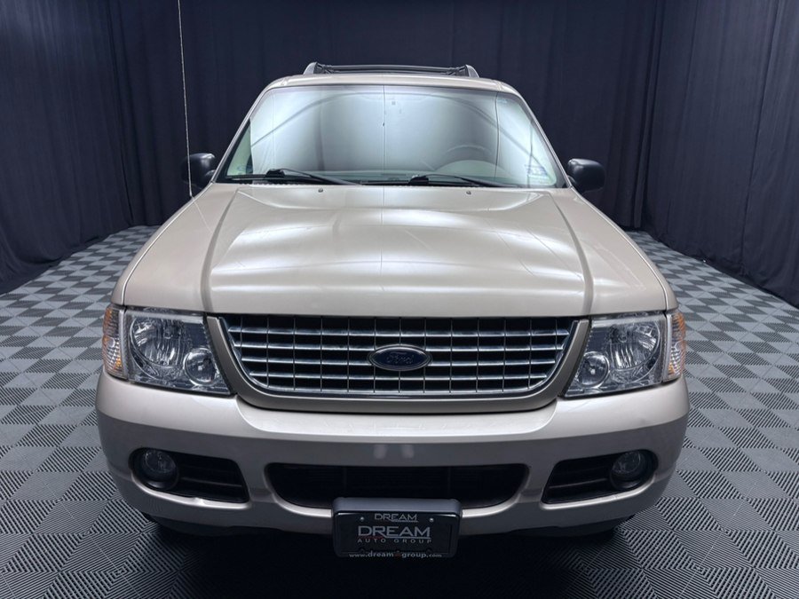 Used 2005 Ford Explorer 4WD XLT image 9