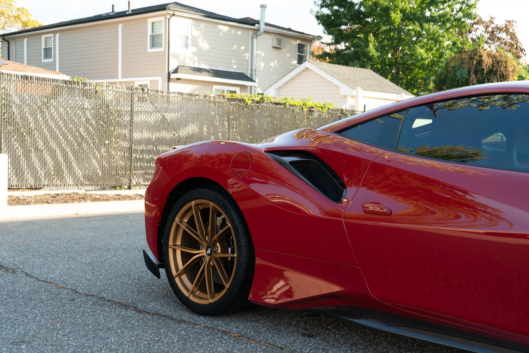 Used 2020 Ferrari 488 Pista Coupe RWD image 65