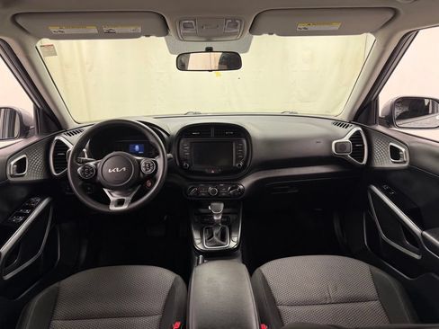 Used 2022 Kia Soul LX FWD image 21