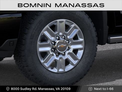 New 2026 Chevrolet Silverado 2500 High Country w/ High Country Premium Package AWD/4WD image 9