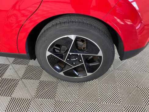 Certified 2023 Kia Soul EX FWD image 14