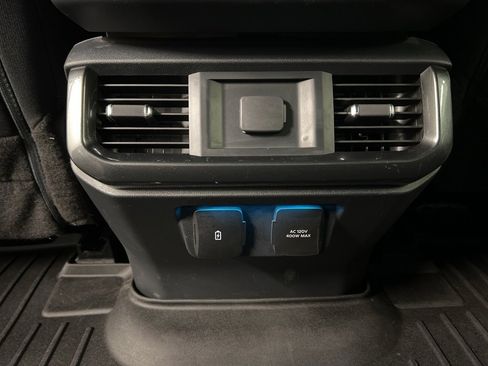 Certified 2022 Ford F150 XLT w/ Equipment Group 302A High image 31