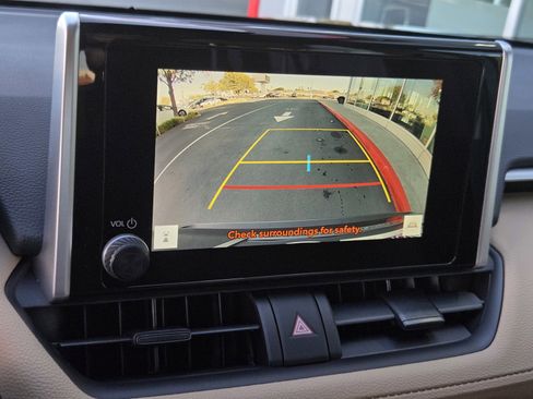 Certified 2025 Toyota RAV4 LE image 15