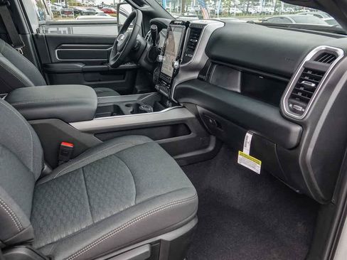 Used 2026 RAM 2500 Big Horn AWD/4WD image 15