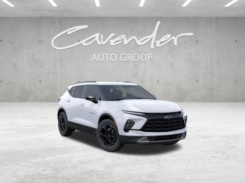 New 2026 Chevrolet Blazer LT w/ Convenience Package FWD image 1
