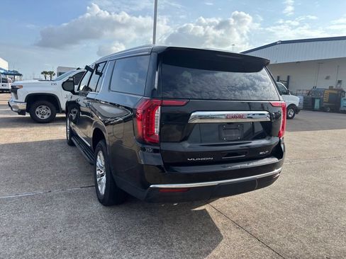 Used 2024 GMC Yukon XL SLT AWD/4WD image 7