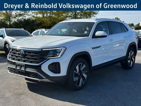 New 2025 Volkswagen Atlas Cross Sport SE image 3