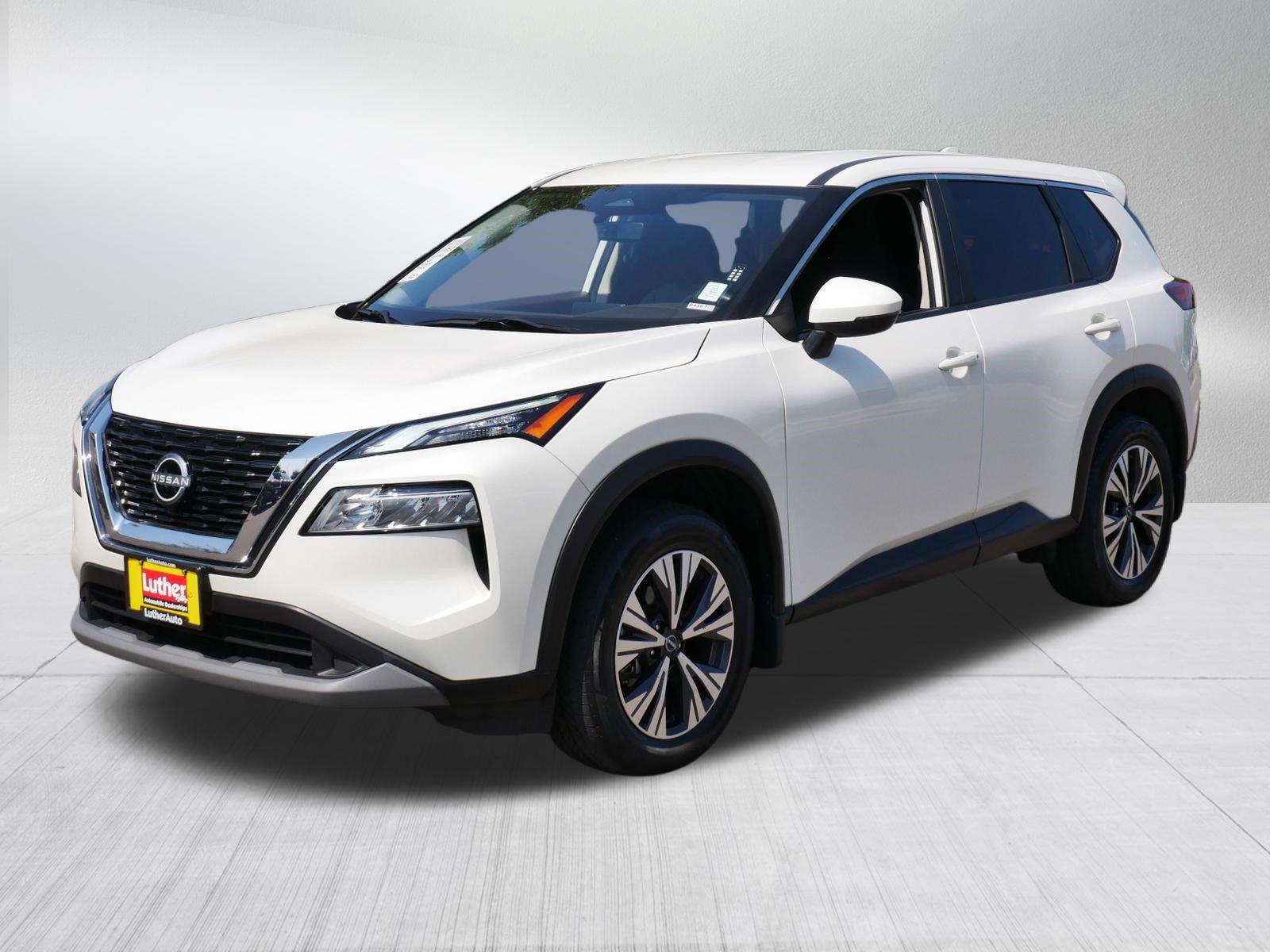 Used 2023 Nissan Rogue SV AWD/4WD image 3