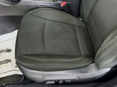 Used 2018 Subaru Outback 2.5i Premium image 18