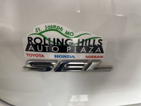 Used 2021 Ford Edge SEL FWD image 43
