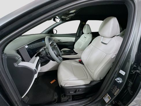 New 2026 Hyundai Tucson Limited image 16