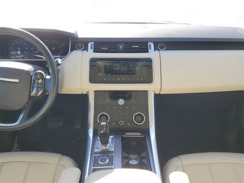 Used 2019 Land Rover Range Rover Sport HSE image 27
