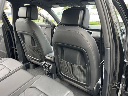 Used 2021 Audi Q3 2.0T Premium Plus w/ Premium Plus Package image 34