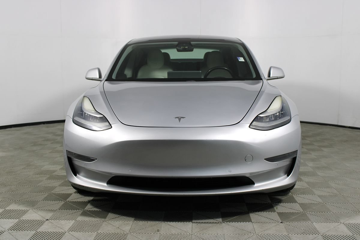 Used 2018 Tesla Model 3 Long Range AWD/4WD image 2