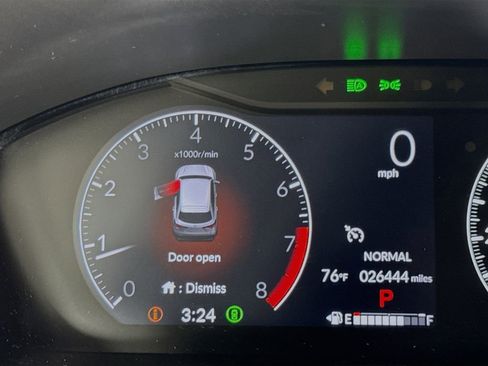 Used 2024 Honda HR-V LX image 16