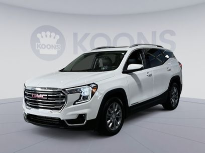 Used 2022 GMC Terrain SLT w/ Tech Package