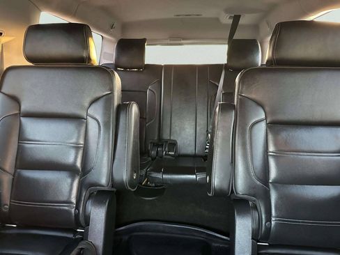 Used 2018 GMC Yukon XL Denali w/ Denali Ultimate Package AWD/4WD image 36