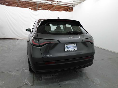 Certified 2024 Honda HR-V LX image 7