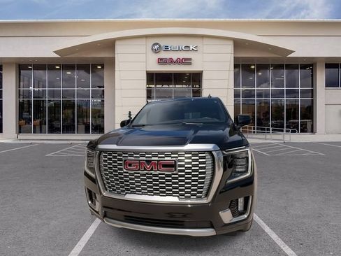 Certified 2023 GMC Yukon XL Denali w/ Max Trailering Package AWD/4WD image 4