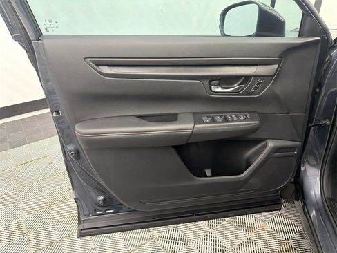 Used 2025 Honda CR-V Sport-L image 11