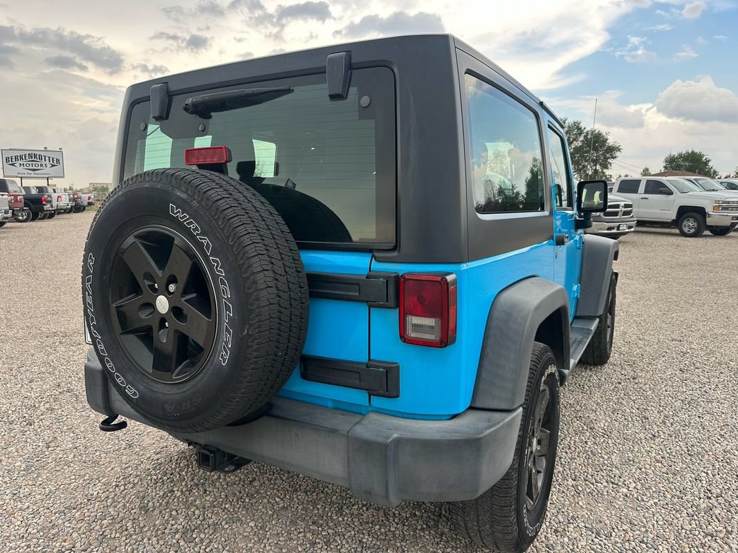 Used 2018 Jeep Wrangler Sport AWD/4WD image 15