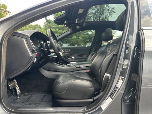Used 2017 Mercedes-Benz S 63 AMG 4MATIC Sedan image 9