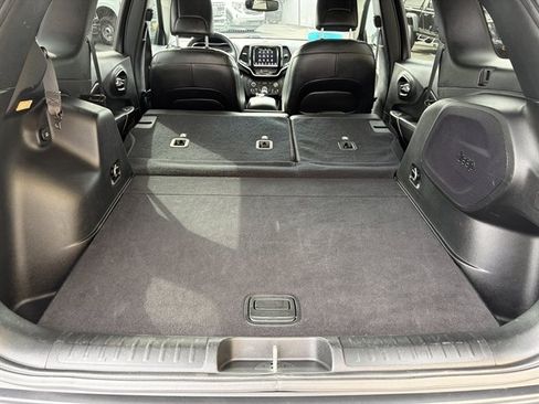 Used 2019 Jeep Cherokee Limited AWD/4WD image 49