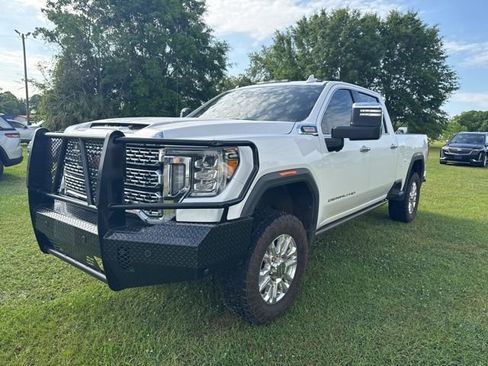 Used 2022 GMC Sierra 3500 Denali w/ Technology Package AWD/4WD image 19