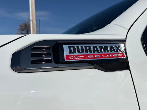 New 2026 GMC Sierra 2500 AT4 w/ AT4 Premium Plus Package image 11