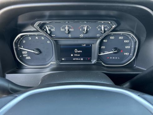 Used 2021 GMC Sierra 1500 SLT w/ Max Trailering Package AWD/4WD image 11